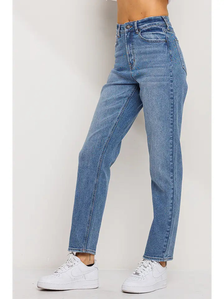 High Rise Tapered Mom Jeans