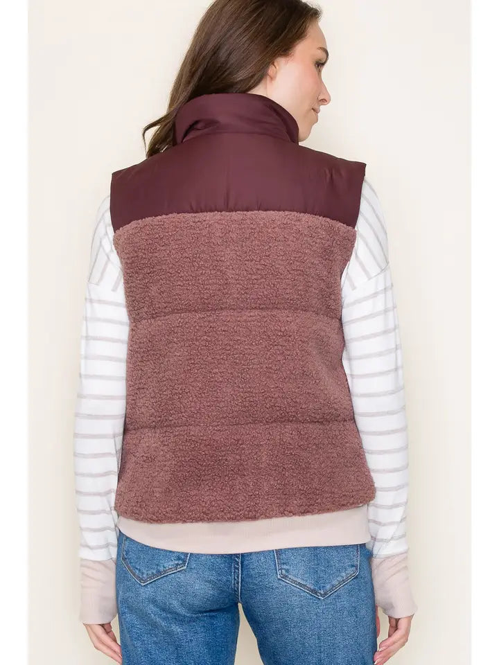 Polar Collar Zip Up Vest