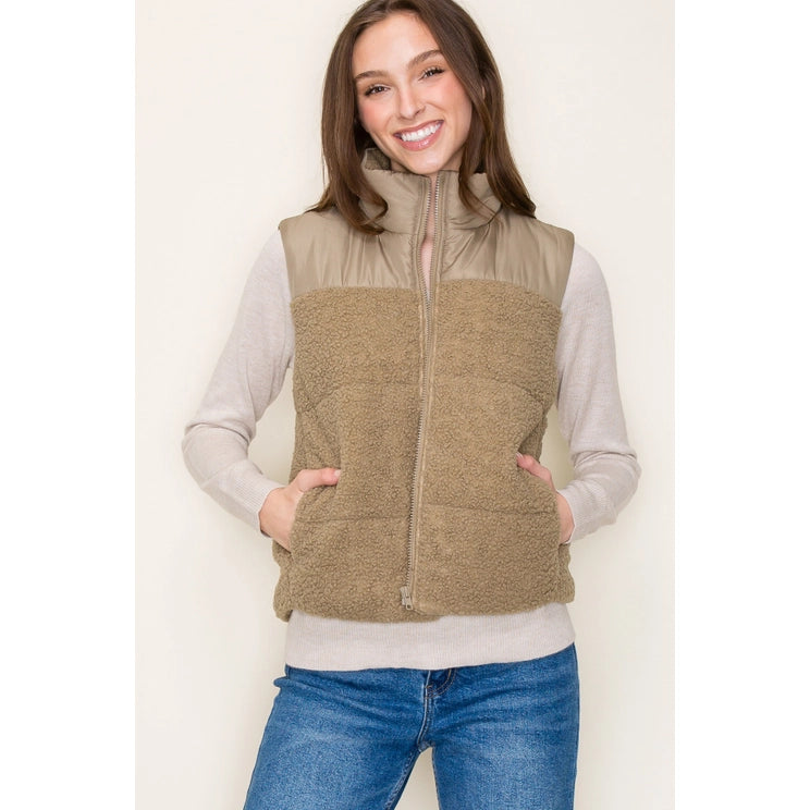 Polar Collar Zip Up Vest