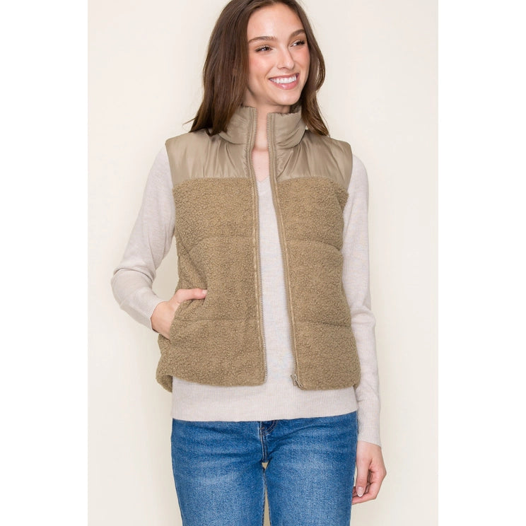 Polar Collar Zip Up Vest